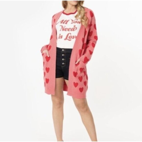 Magnolia Place Unique Vintage Plus Size Pink Red Hearts Open Cardigan One Size - Picture 1 of 6